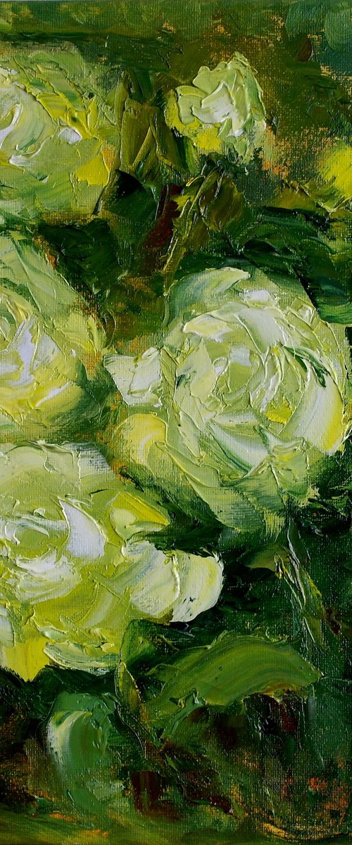 White Wild Roses by Juri Semjonov