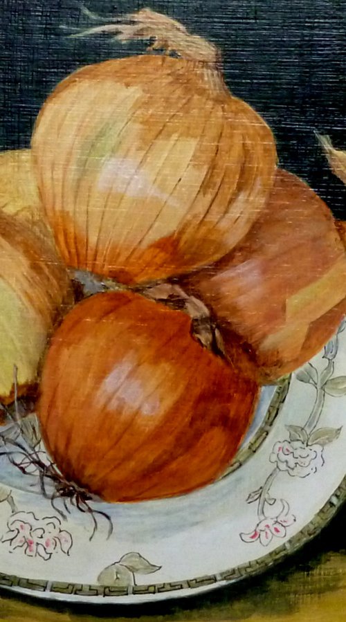 Plate with Onions by Maddalena Pacini