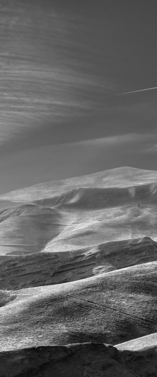 Alamut Valley by Jacek Falmur