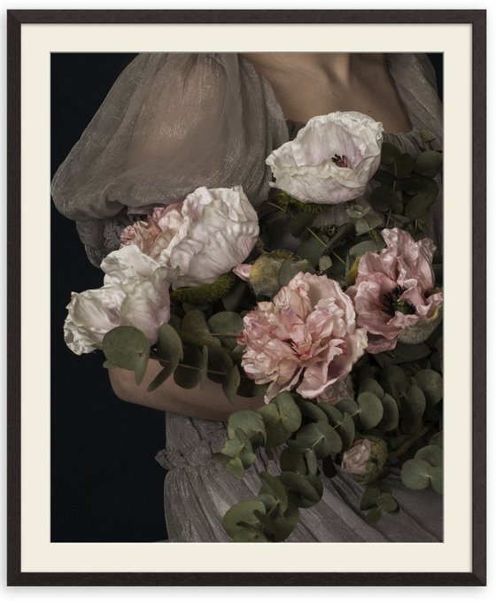 La Jeune Fille Au Bouquet