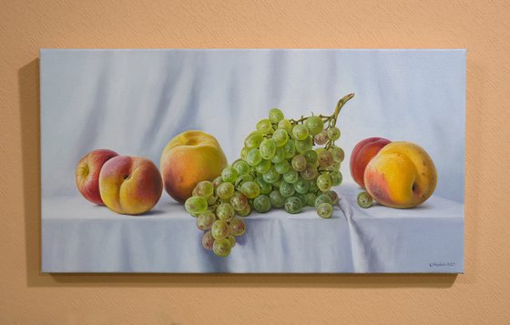 Peaches and grapes