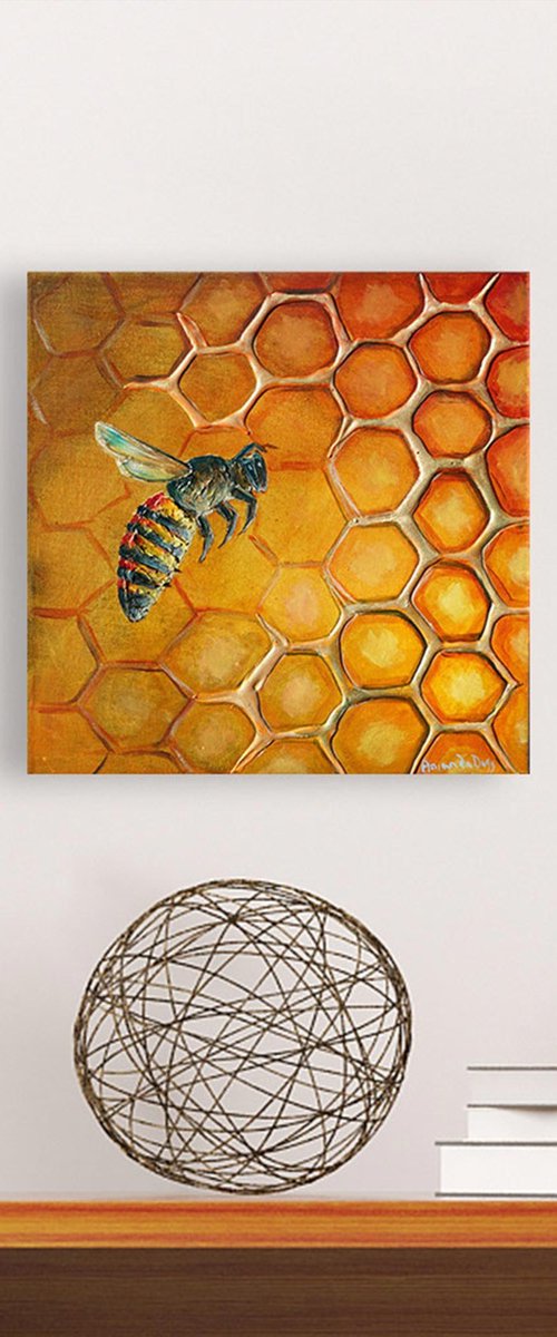 Honey Harmony by Amanda Dagg