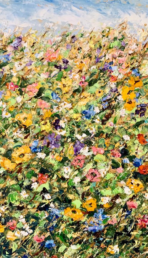 Blooming field by Vilma Gataveckienė