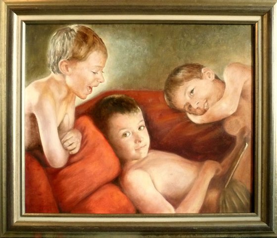 3 brothers on a sofa