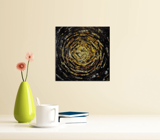 Small yellow-purple burst