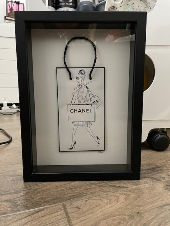 Chanel Shopping