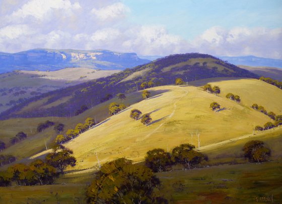 Sunlit Hill Kanimbla valley