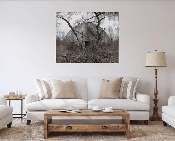 #23. Pripyat old yard 1