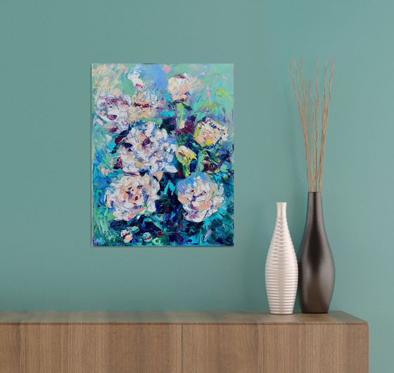 Peony - A summer joy, 35*45cm, impressionistic flowers oil painting in white and turquoise