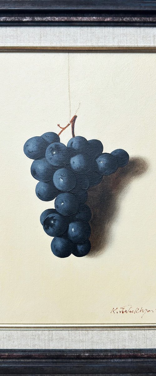 Black Grapes by Konstantin Javakhyan