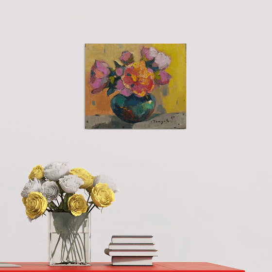 Peonies in a Round Vase