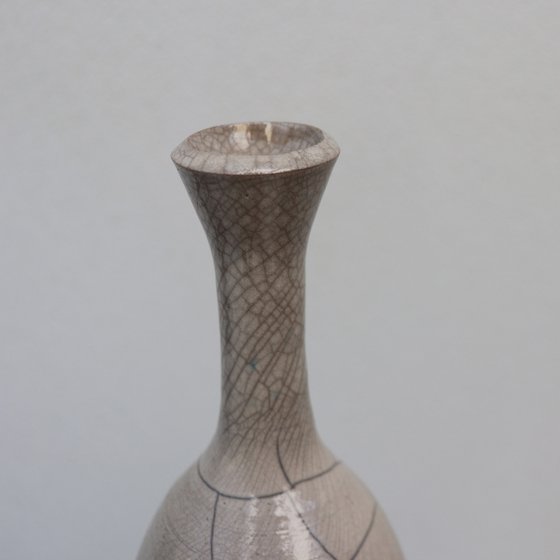 Raku vessel