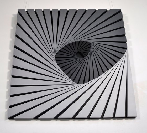 Domino effect (monochrome)