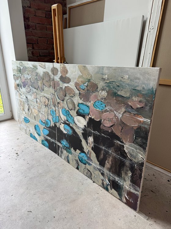 Heart beats in silence