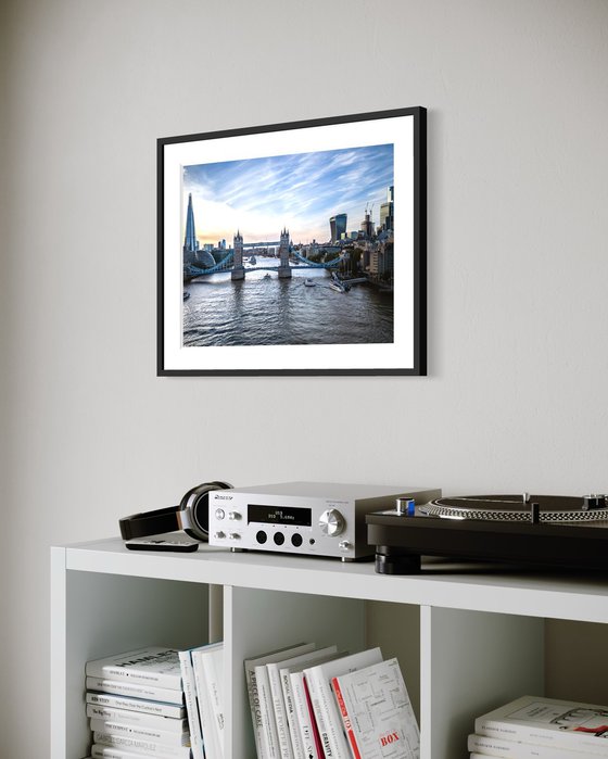 SUNSET ON TOWER BRIDGE