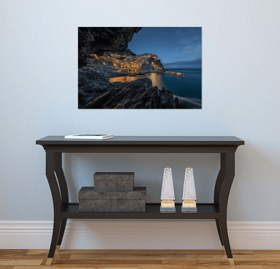MANAROLA CAVE