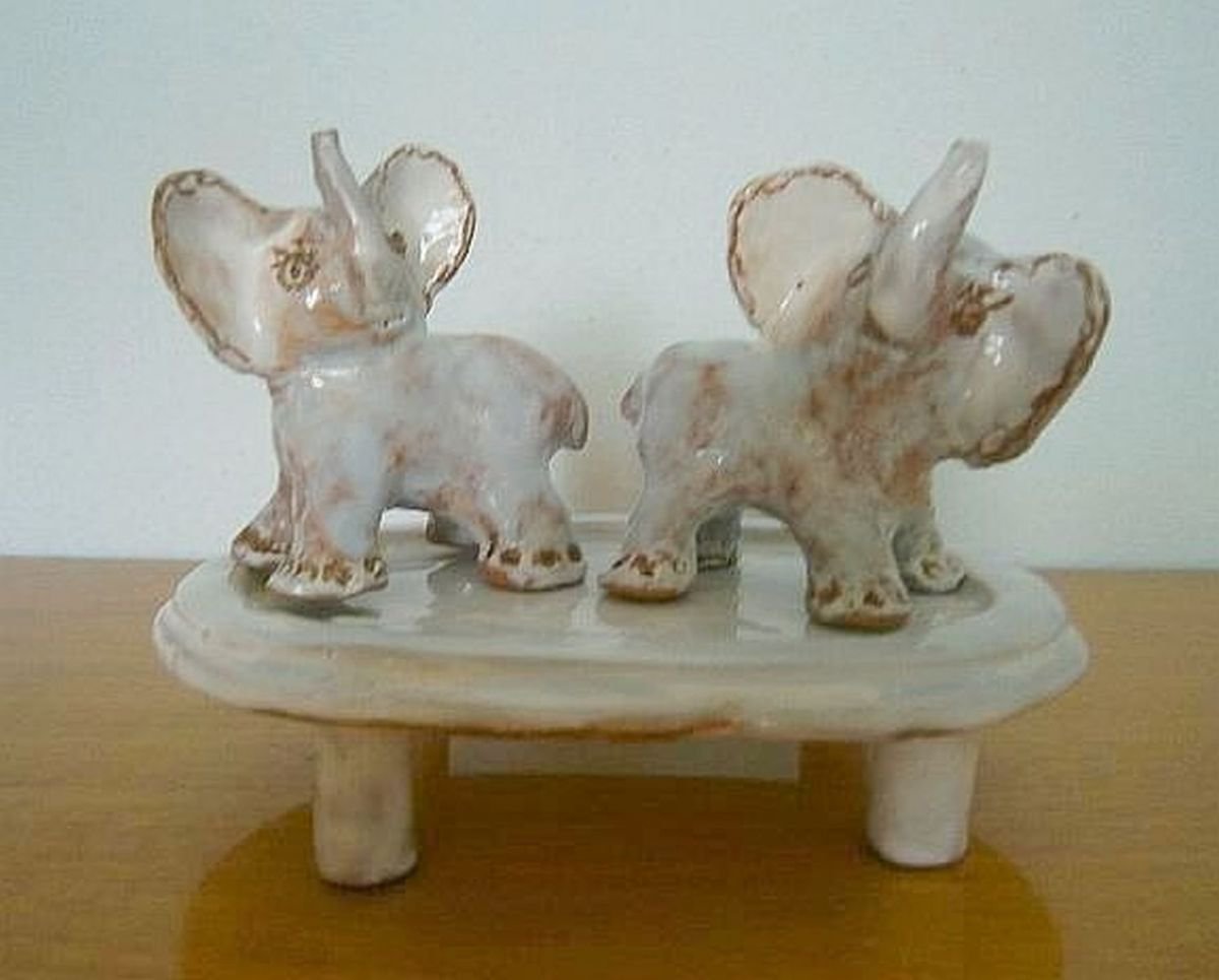 Ceramic elephants ... by Em�lia Urban�kov�