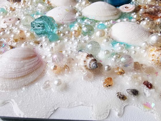 Abstract Sea Ocean marine wall sculpture with precious stones