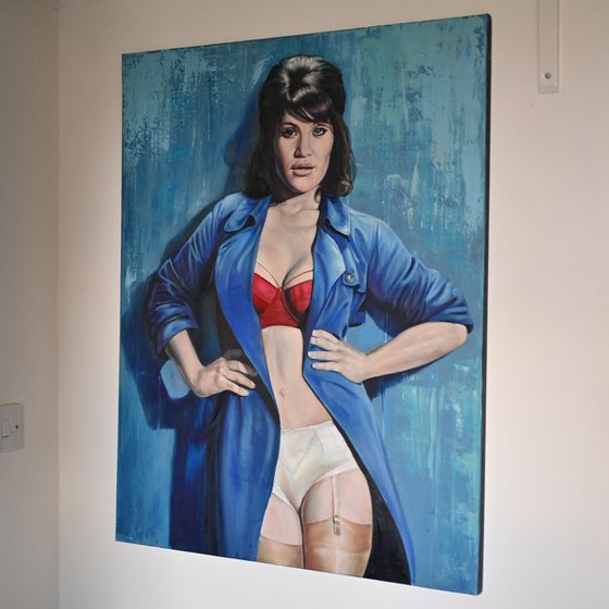"Gemma" blue