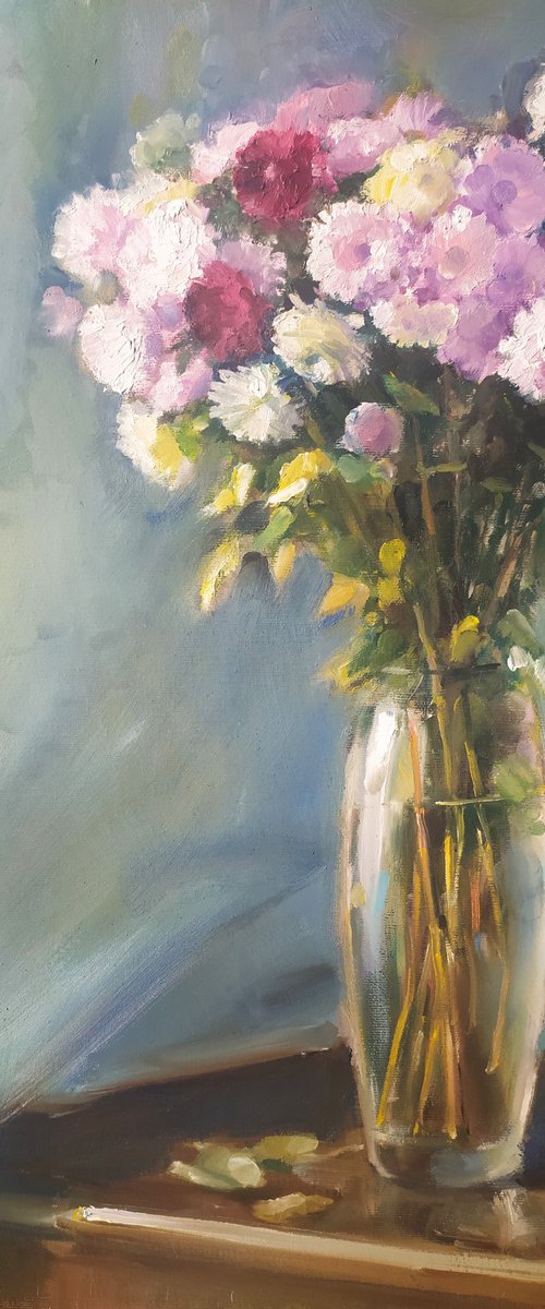 Bouquet in a vase by Valentina Andrukhova
