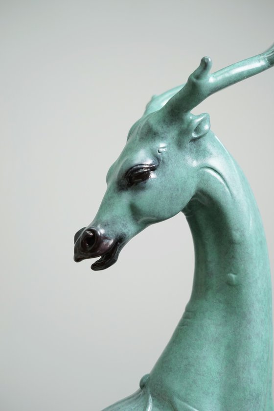 Outstanding(Apply pure gold）