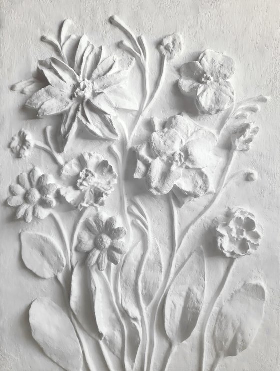sculptural wall art"Flower composition with chamomile and violets"