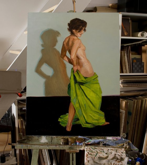 nude woman in green black grey