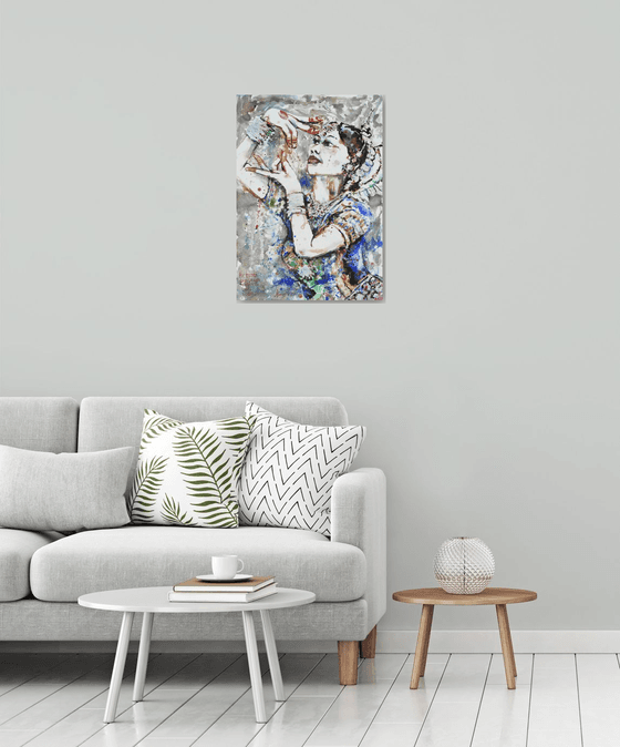 My hands dance for you a story. Look. Listen