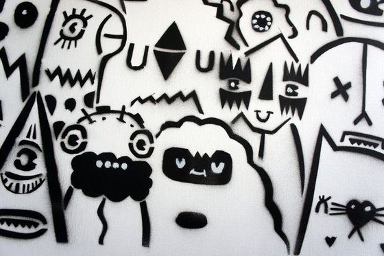 Stencil Crowd - Black