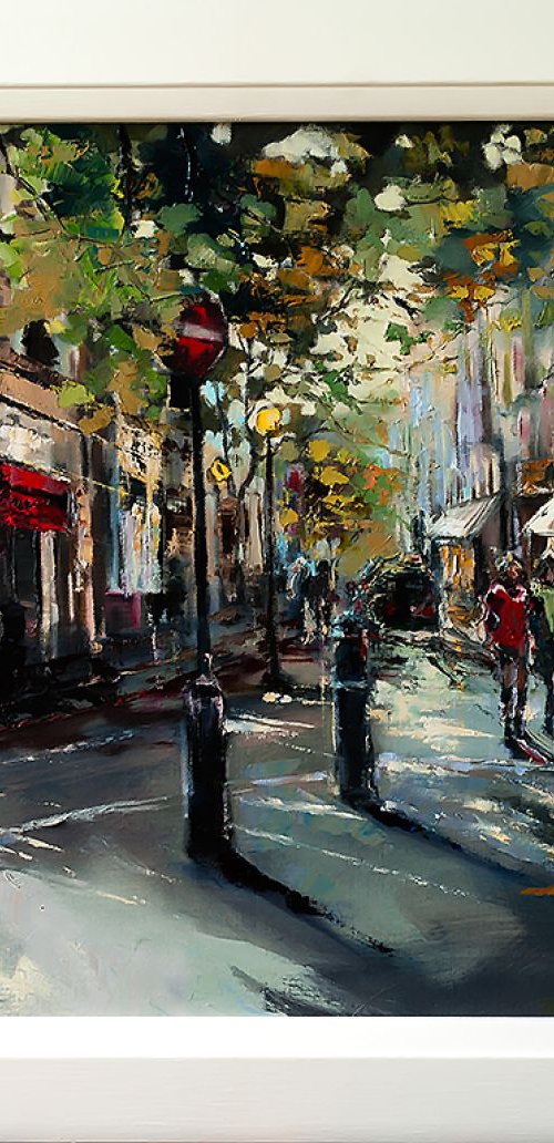 'Stroll in Covent Garden' by Ewa Czarniecka