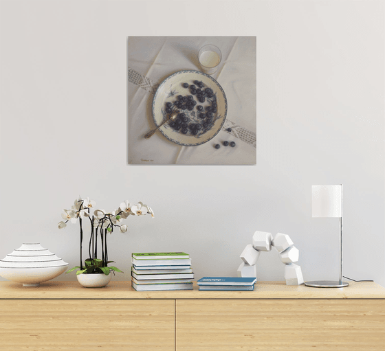 Blueberries and milk