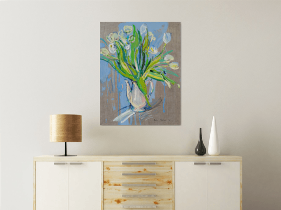 White tulips and melodic mood