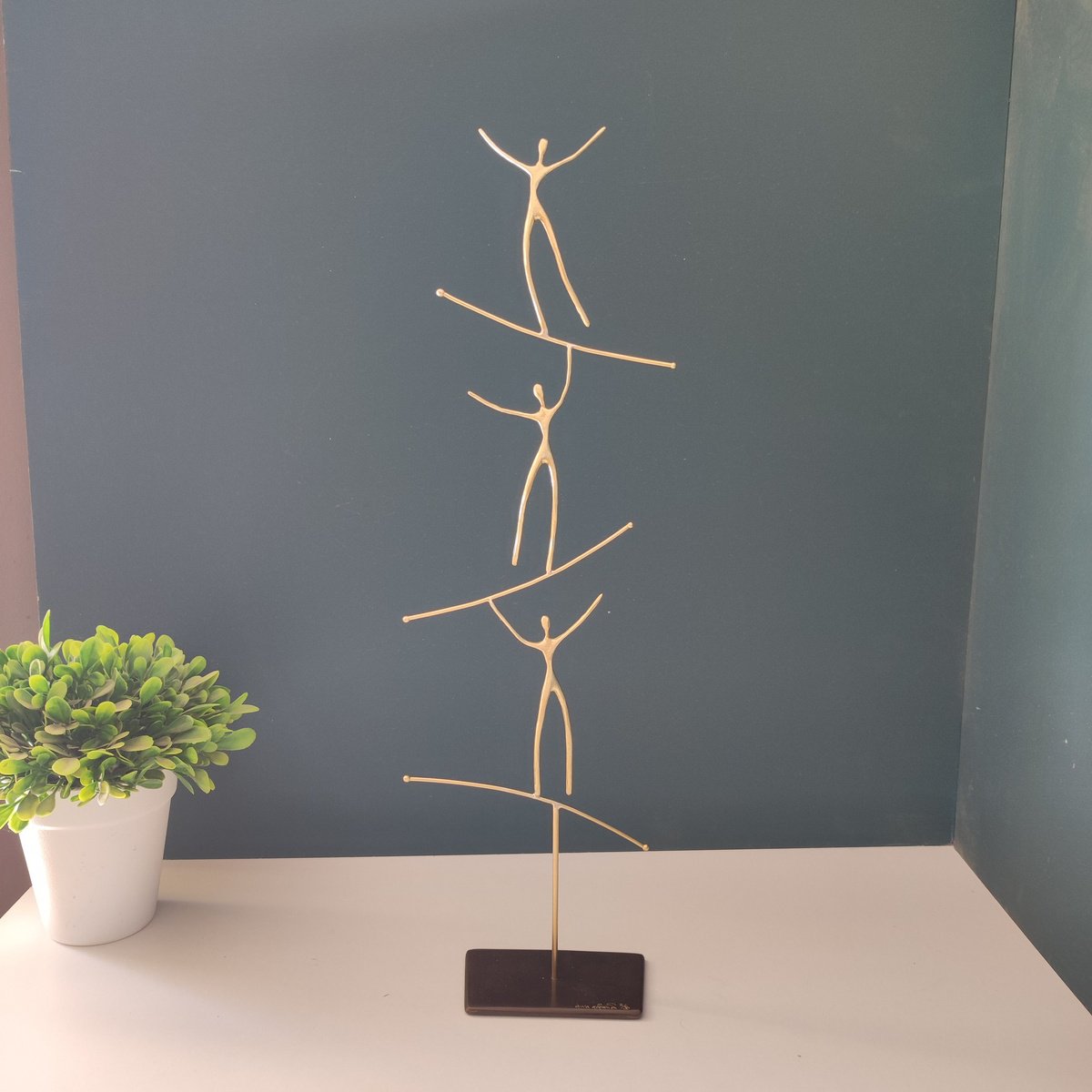 Impressionistic Portrait Bronze Sculpture By Anna Andreadi, 6 X 17, The View Is Fantastic, Original Artwork