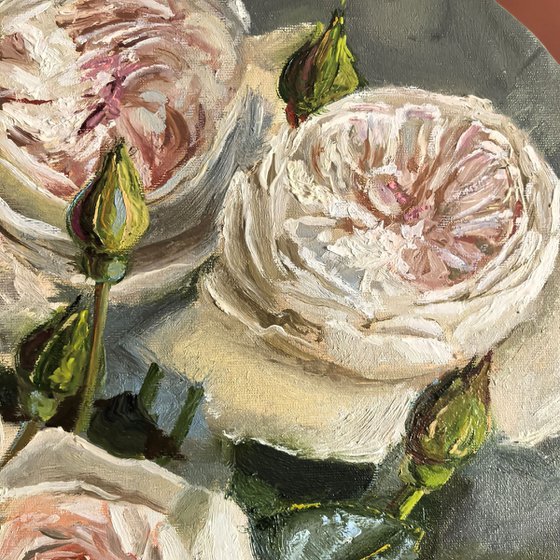 Pink roses round still life