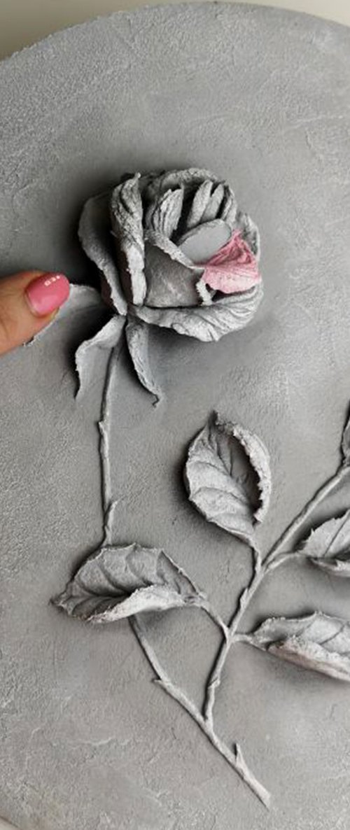 Shades of grey-monochrome rose flower, 30x30x4 cm by Irina Stepanova
