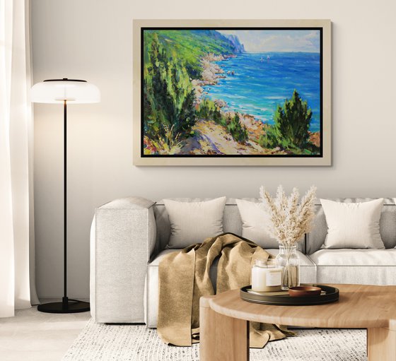 Summer sun over the sea