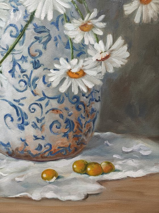 Daisies bouquet . Still life