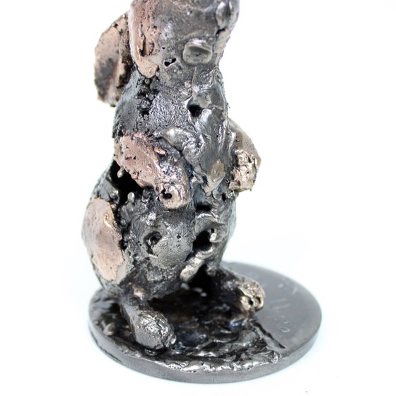 Rabbit 20-22 - Metal animal sculpture - bronze and steel lace