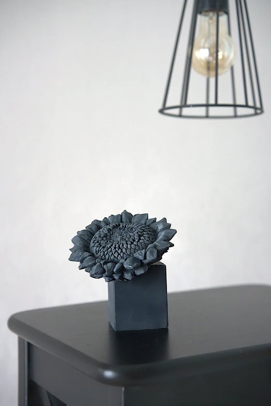 "Sunflower Antarcite" interior figurine by Elena Troyanskaya