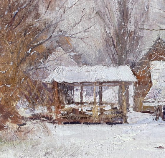 The snow was falling quietly