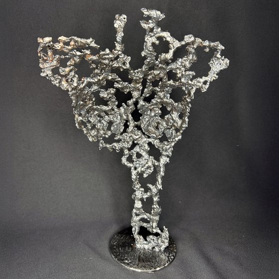 The Thresholds of Day