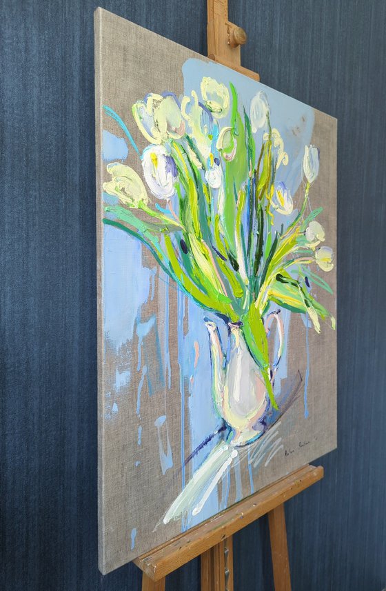 White tulips and melodic mood