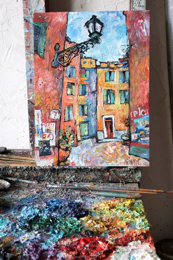 Hot Nice and the Lamp