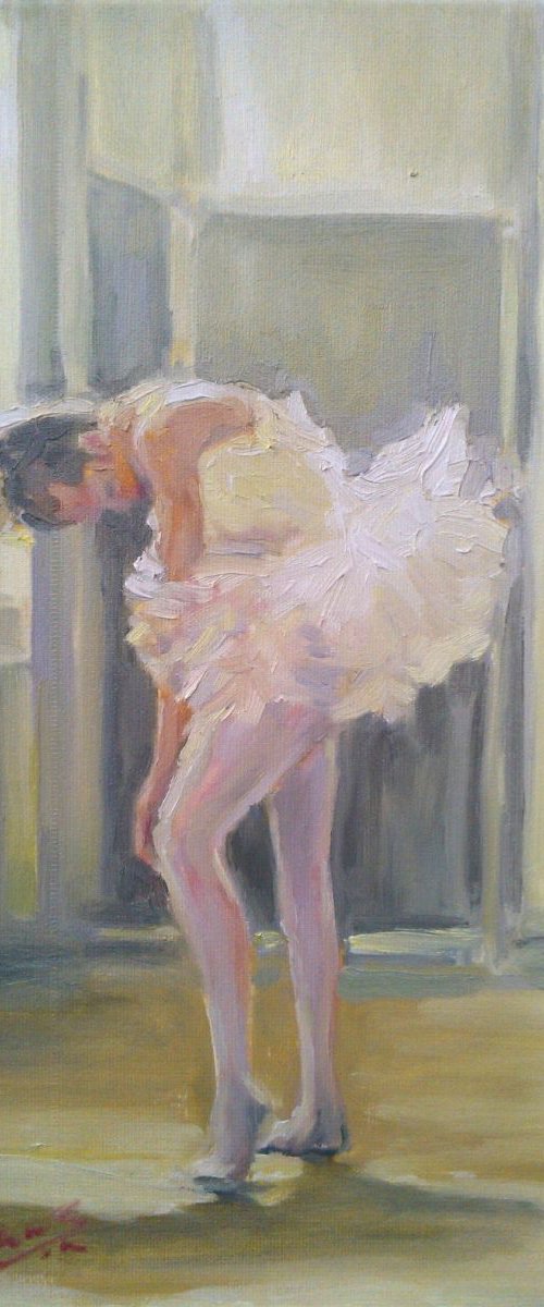 balerina study 3 by Sebastian Beianu