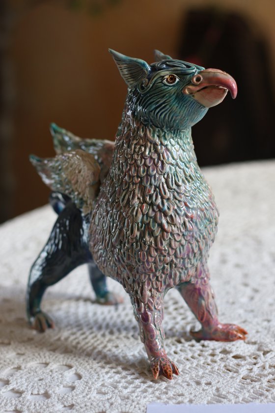 Griffin, Ceramic sculpture by Elya Yalonetski