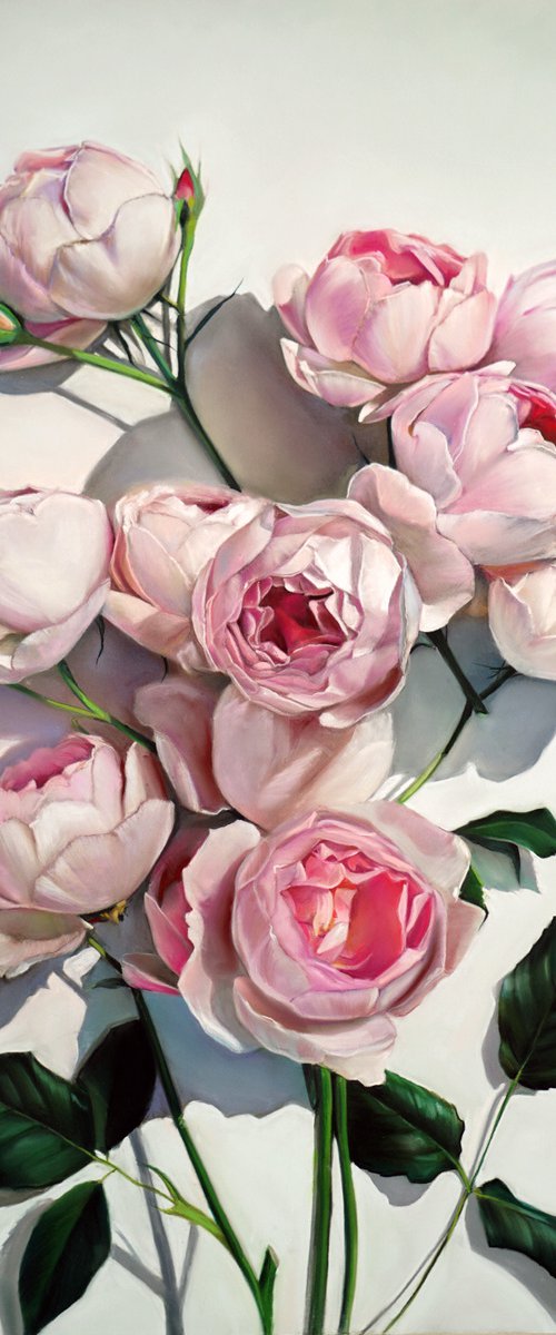 Pale Roses by Oxana Babkina