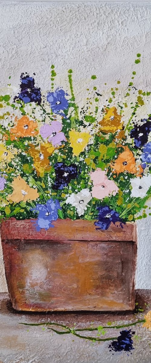 Tell me about the fowers by Cinzia Mancini