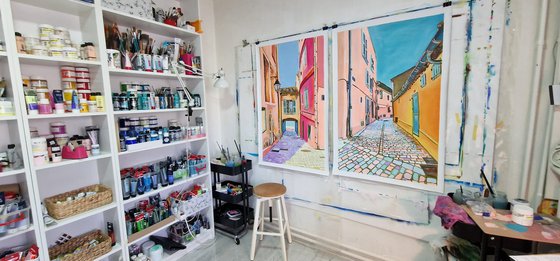 Saint-Tropez , Mediterranean street