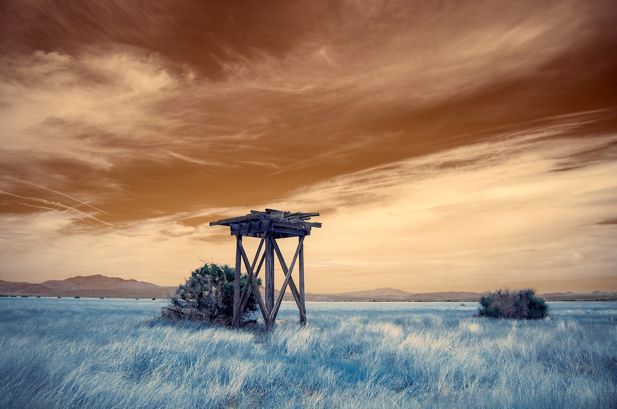 Abandoned Mojave V by Mark Hannah