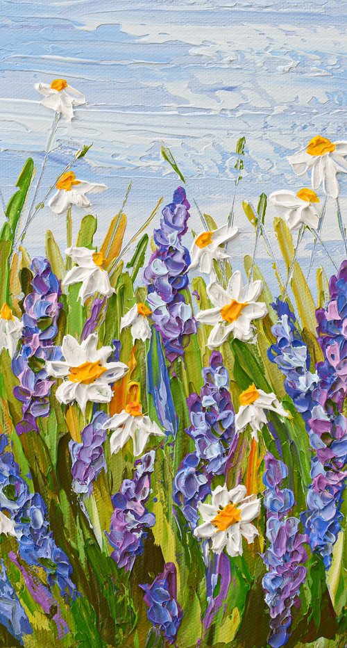 Lavender and Daisies by Olga Tkachyk